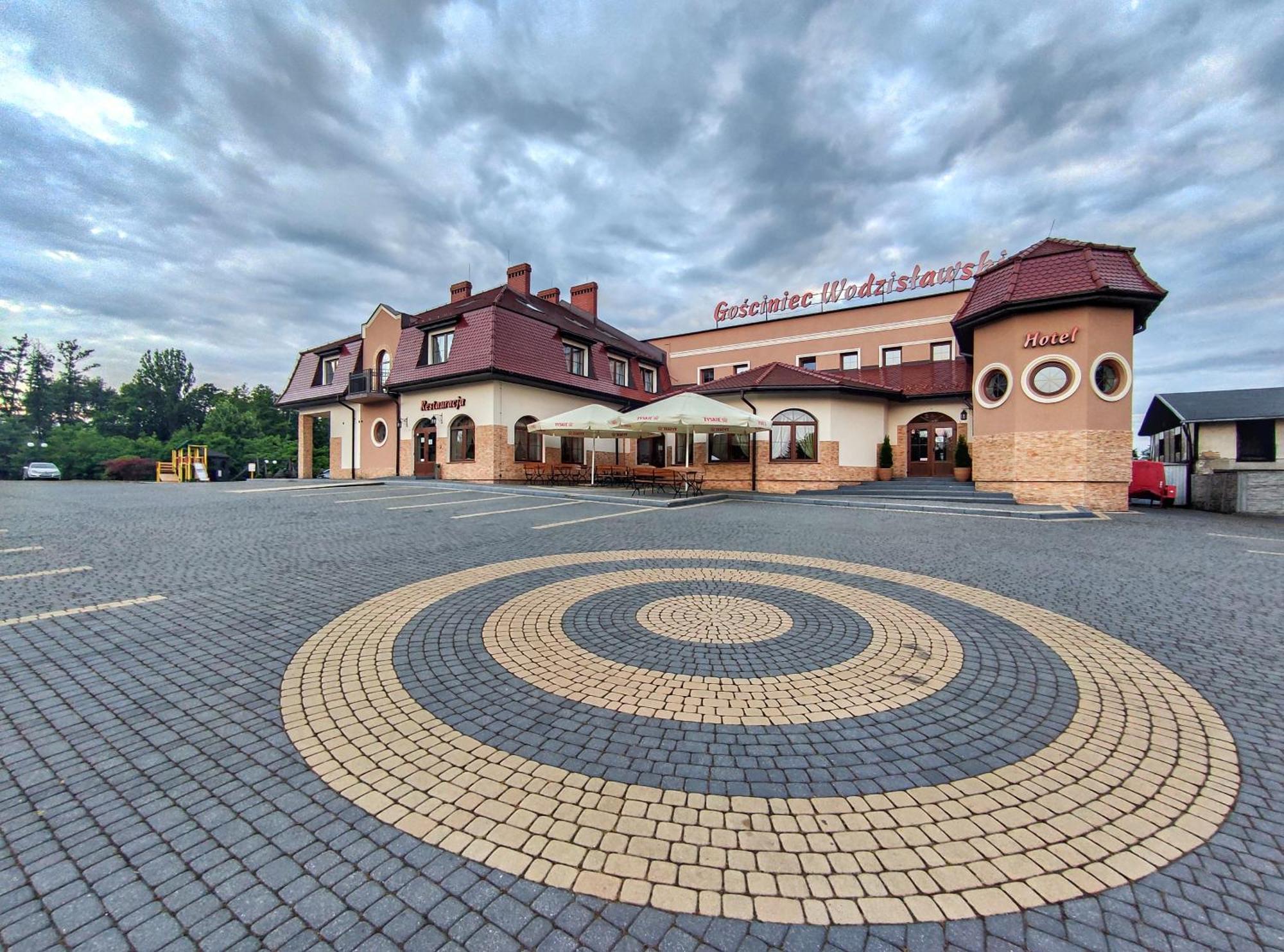 Gosciniec Wodzislawski Wodzislaw Slaski Exterior foto